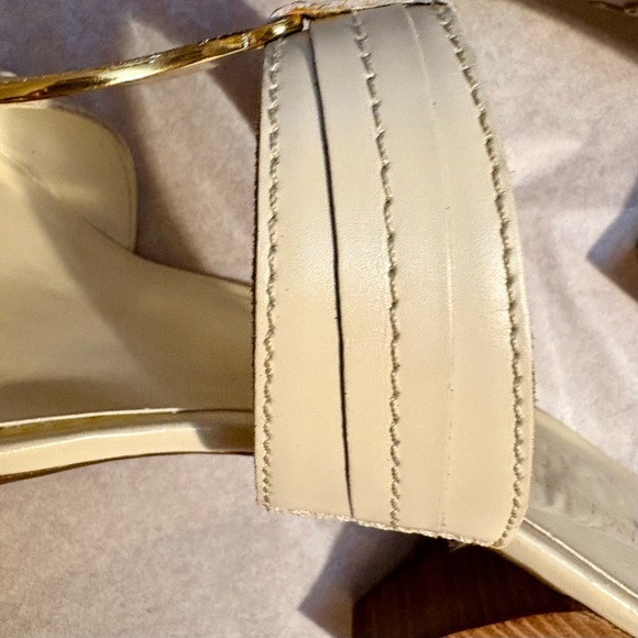 Anne Klein Cream Sandals with Gold Accent - Picture 15 of 16